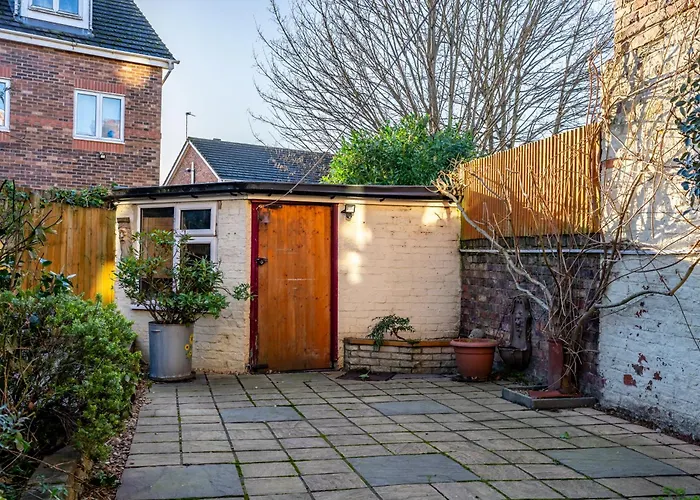 32 White Cross Road Tatil Evi *